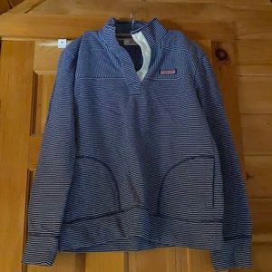Vineyard vines shep style shirt - size Medium